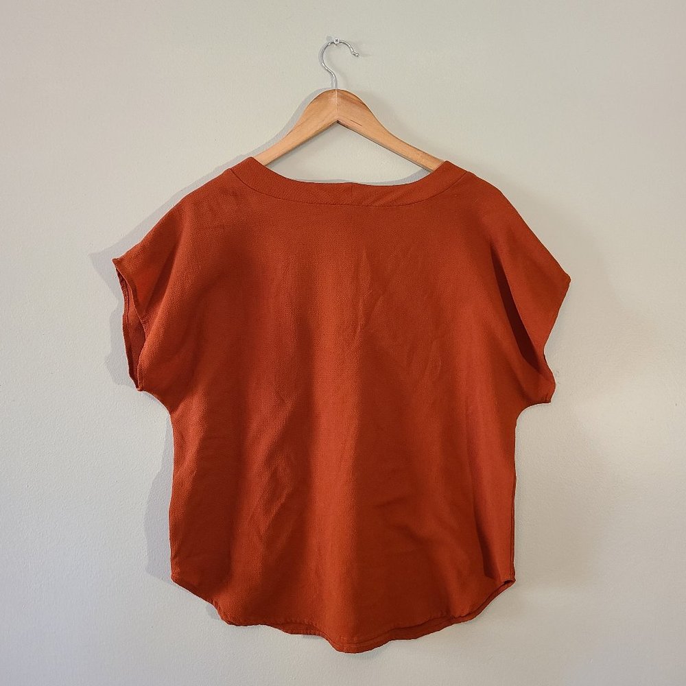 Forever 21 Burnt Orange V-Neck Top - Picture 2 of 6
